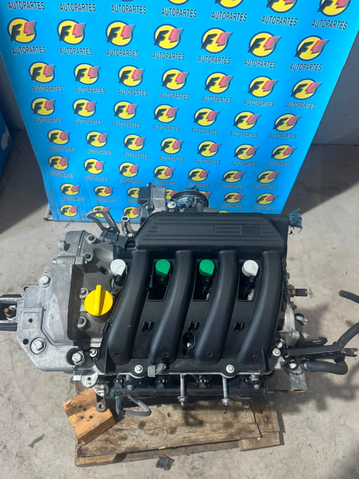 VENDO MOTOR SEMIARMADO RENAULT K4M - Imagen 2