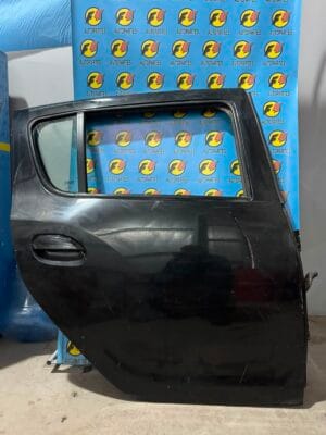 Puerta trasera derecha Renault Sandero
