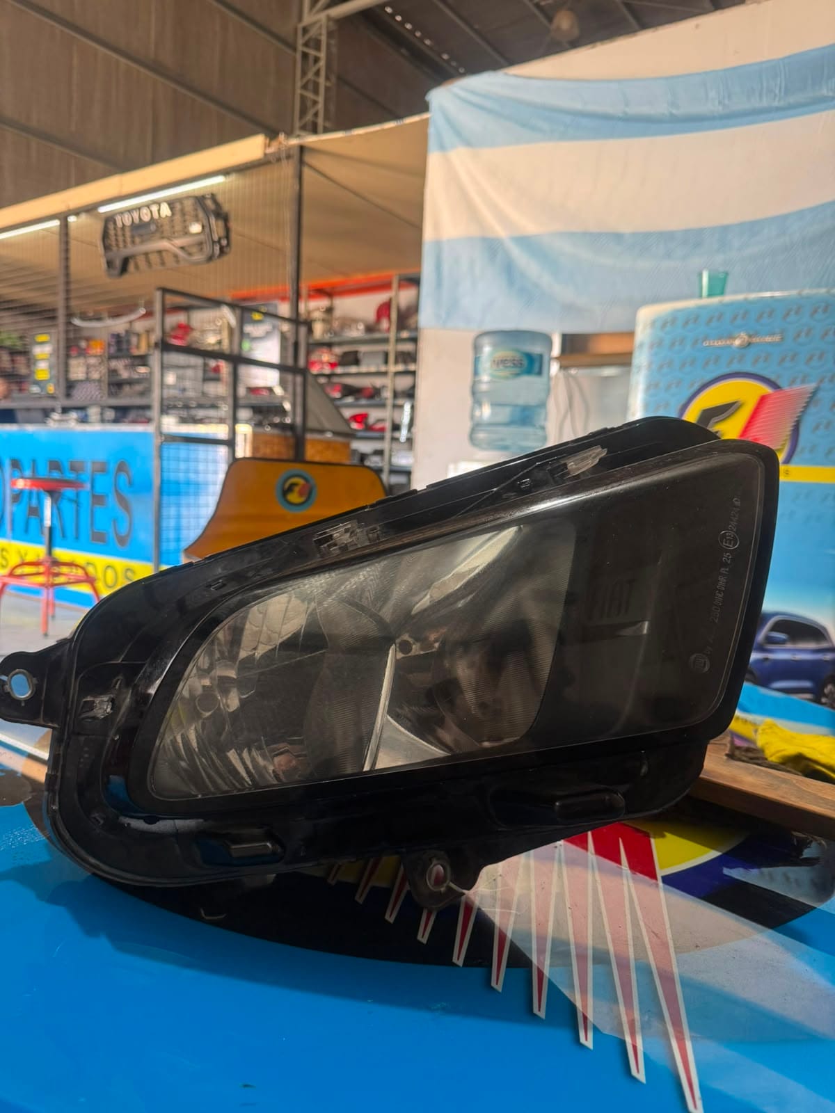 Optica delantera inferior Fiat Toro - Imagen 2