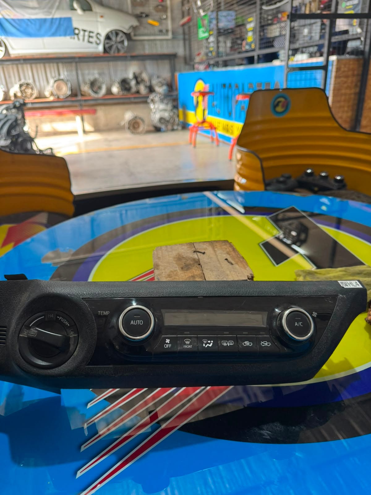 Panel De Control De Aire Acondicionado Toyota Hilux - Imagen 3