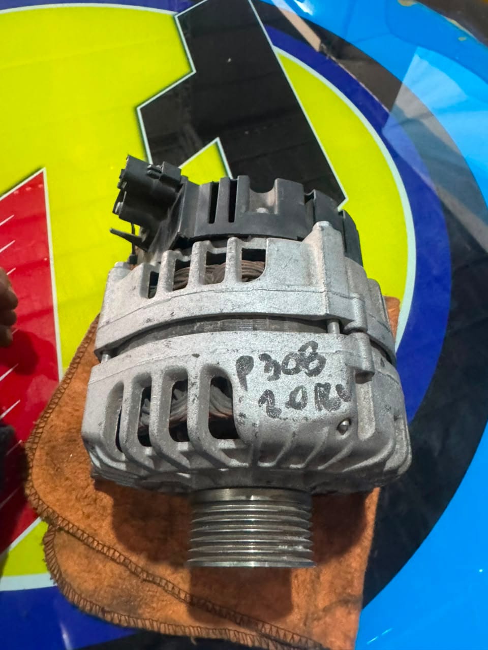 Alternador Peugeot 308 2.0 - Imagen 4